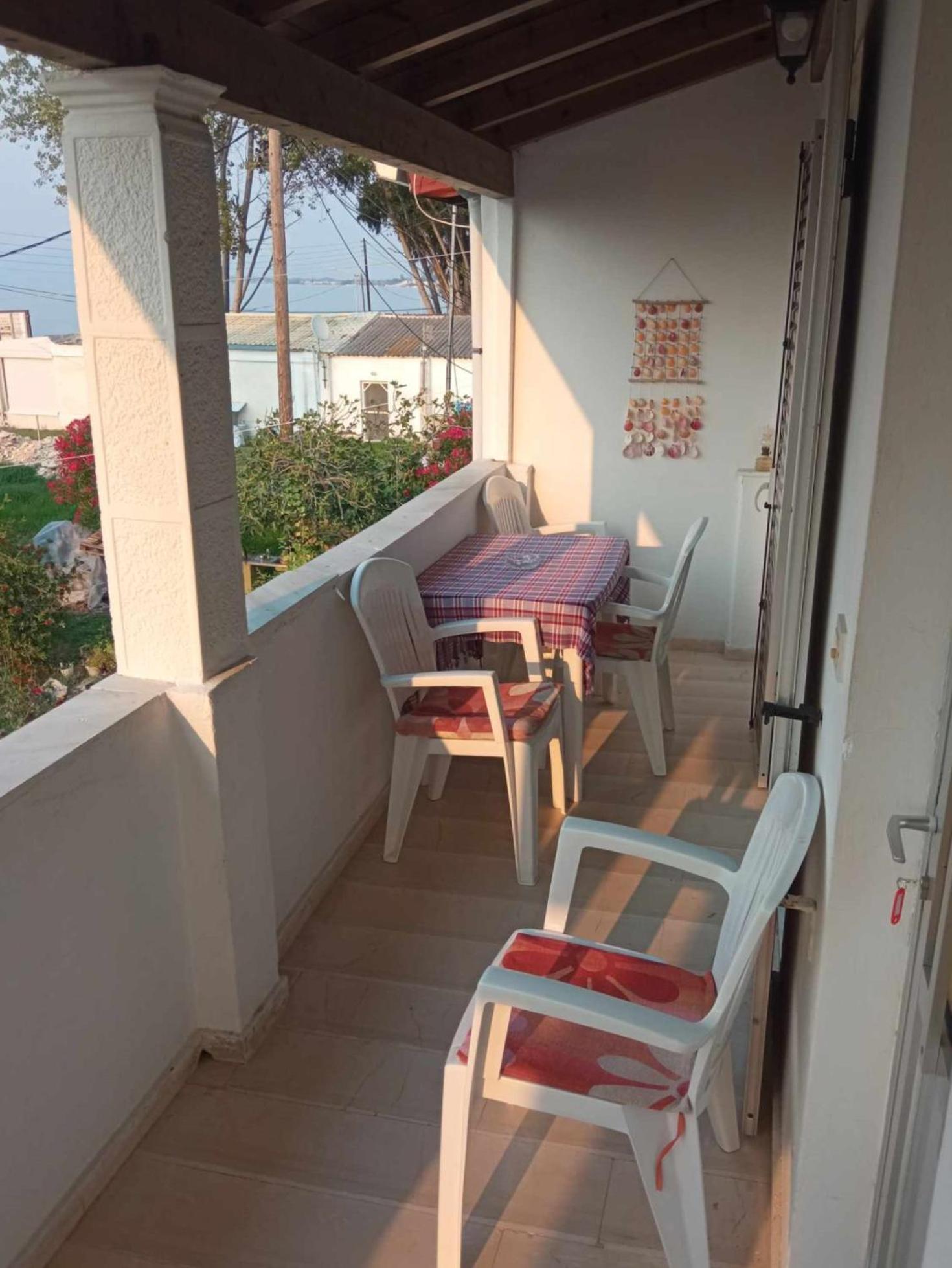 Eftichia Apartment Roda  Esterno foto